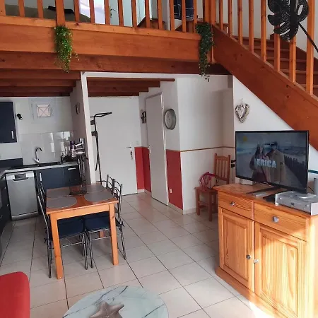 Maisonette With Pool, Near Uby, Thermal Baths Apartment