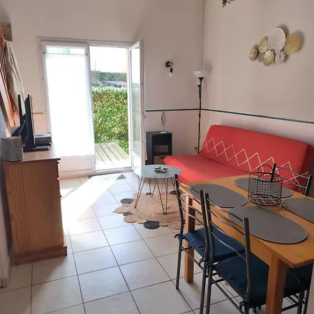 Maisonette With Pool, Near Uby, Thermal Baths *