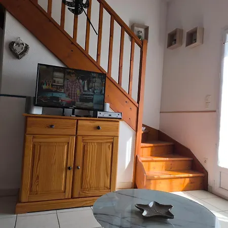 Maisonette With Pool, Near Uby, Thermal Baths *