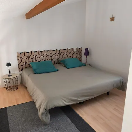Apartment Maisonette With Pool, Near Uby, Thermal Baths
