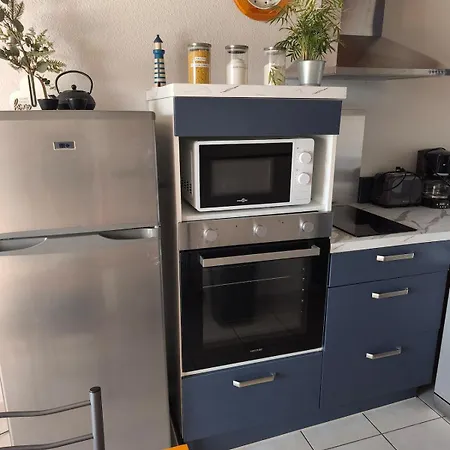 Maisonette With Pool, Near Uby, Thermal Baths Apartment Cazaubon